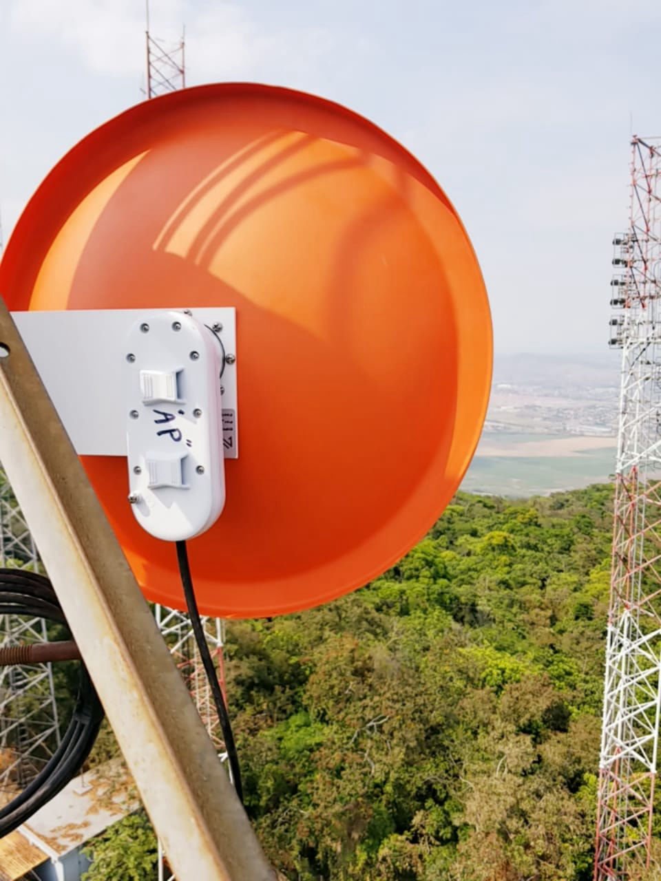 Antena NetPoint NPPRO y C5X de Mimosa Honduras